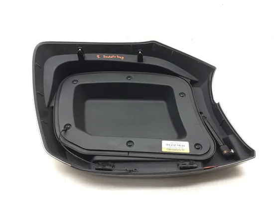 Right Saddlebag Lid 2012 Can-Am Spyder RT SM5 Audio Convenience 3118 x