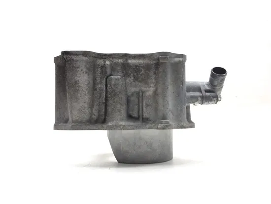 Engine Cylinder Jug W Piston 2011 Suzuki Burgman 400 AN400A ABS 3120