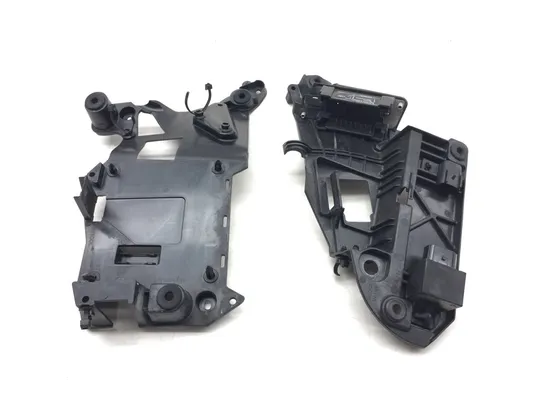 Main Engine Wiring Harness Bracket 2013 Victory Cross Roads Classic 3163