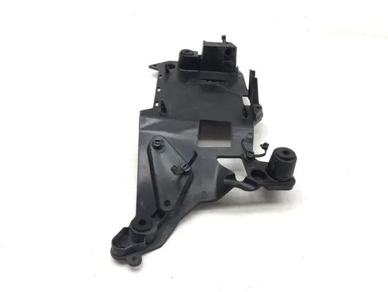 Main Engine Wiring Harness Bracket 2013 Victory Cross Roads Classic 3163