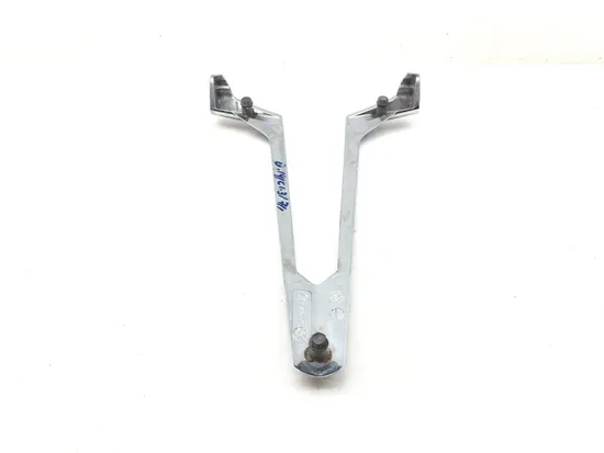 Brake Light Trim 2013 Victory Cross Roads Classic 3163 x