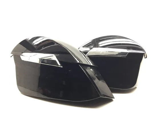 Saddlebags 2013 Victory Cross Roads Classic 3163 x