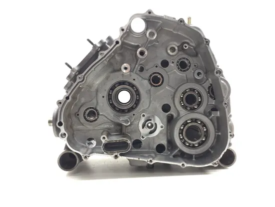 Engine Left Right Center Cases Case 2005 Suzuki King Quad 700 LTA700X 4x4 3179