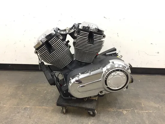 Engine Motor 2013 Victory Cross Roads Classic 3163 x