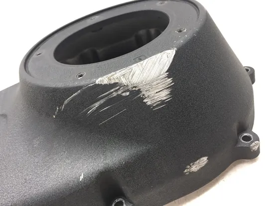 Outer Primary Clutch Cover 2010 Harley-Davidson Dyna Wide Glide FXDWG 3186 x