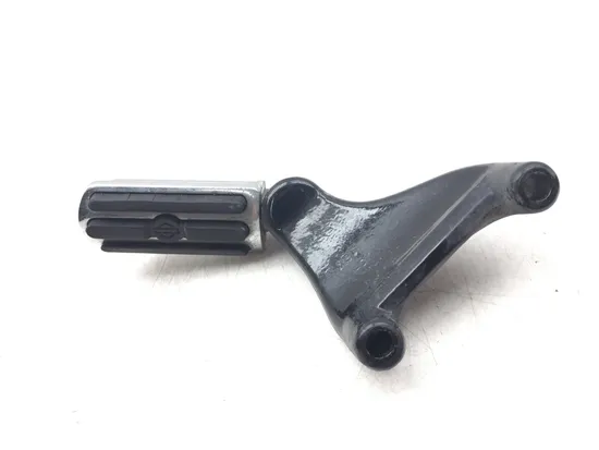 Left Right Set Passenger Peg Bracket 2004 Harley Sportster 1200 XL1200C 3187 x