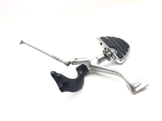 Left Right Forward Controls Set 2004 Harley Sportster 883 Custom XL883C 3191 x