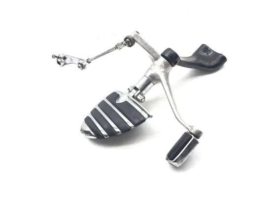 Left Right Forward Controls Set 2004 Harley Sportster 883 Custom XL883C 3191 x