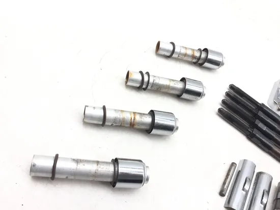 Push Rods Tubes and Lifters 2007 Harley-Davidson Road Glide FLTR 3193 x