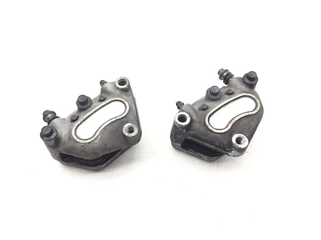Left Right Front Brake Calipers Pads Set 2007 Harley Road Glide FLTR 3193 x