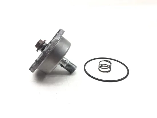 Engine Oil Filter Cover 1981 Kawasaki KZ1100A Shaft 3195