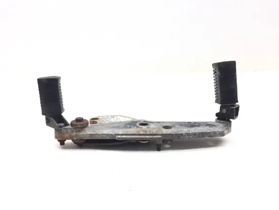 Footpegs Foot Pegs Right Left 1981 Kawasaki KZ1100A Shaft 3195 x