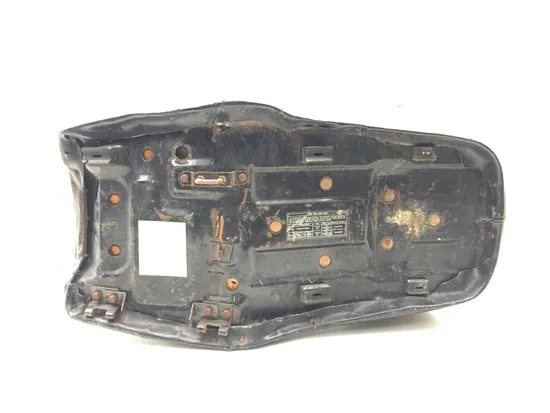 Seat 1981 Kawasaki KZ1100A Shaft 3195 x