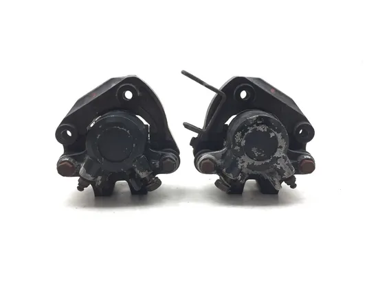 Left Right Front Brake Calipers Pads Set 1981 Kawasaki KZ1100A Shaft 3195 x