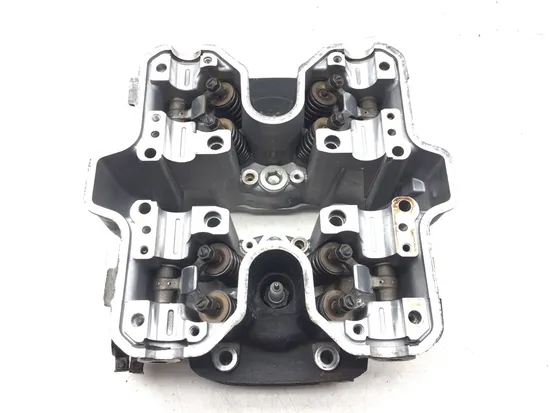 Engine Cylinder Head Complete W Cams Front 1985 Honda Interceptor VF1000R 3197 x