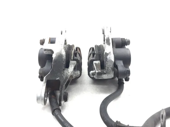 Left Right Front Brake Calipers Pads Set 1985 Honda Interceptor VF1000R 3197