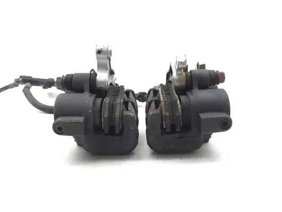 Left Right Front Brake Calipers Pads Set 1985 Honda Interceptor VF1000R 3197