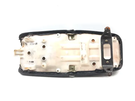 Seat 1985 Honda Interceptor 1000 VF1000R 3197 x