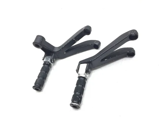 Left Right Set Passenger Peg Bracket 2001 Honda CBR929RR 3198 x