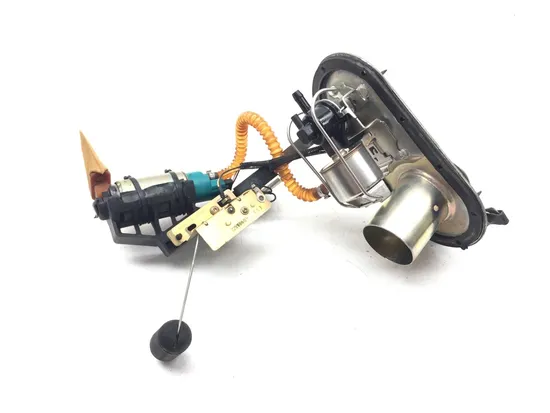 Gas Fuel Tank Pump 2003 Harley-Davidson Electra Glide Anniversary EFI FLHTI 3205