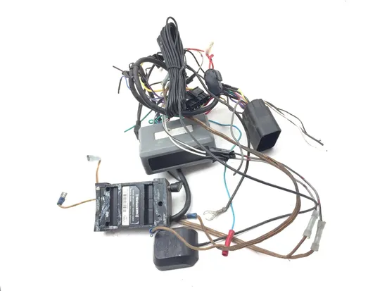 Radio Box 2003 Harley-Davidson Electra Glide Anniversary EFI FLHTI 3205 x