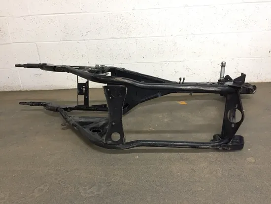Main Frame Chassis 2003 Harley-Davidson Electra Glide EFI FLHTI 3205 x