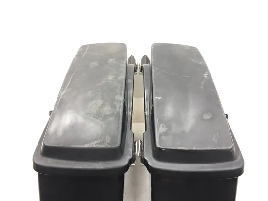 Saddlebags 2003 Harley-Davidson Electra Glide Anniversary EFI FLHTI 3205 x