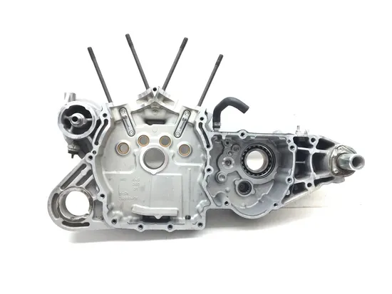 Engine Left Right Center Cases 2018 Harley Sportster 883 Super Low XL883L 3201