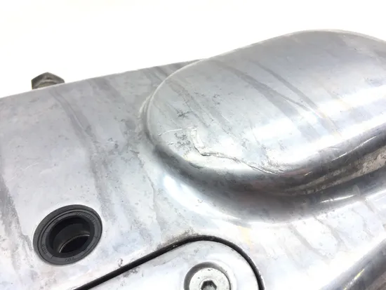 Engine Outer Clutch Cover 2018 Harley Sportster 883 Super Low XL883L 3201 x