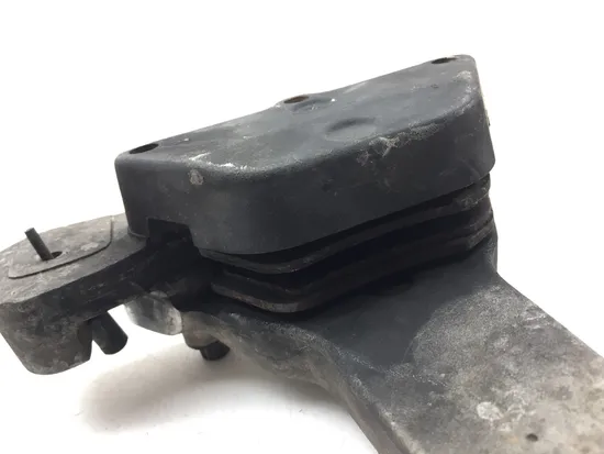 Rear Brake Caliper W Stay 2003 Harley-Davidson Electra Glide EFI FLHTI 3205