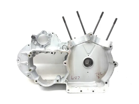 Engine Left Right Center Cases 2001 Harley Sportster 1200 Sport XLH1200S 3202 x