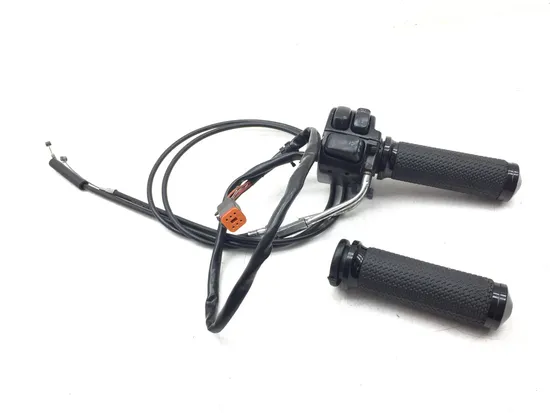 Right Control Switch 2001 Harley-Davidson Sportster 1200 Sport XLH1200S 3202 1