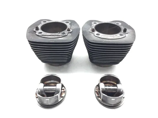 Front Rear Cylinder Jugs w Pistons 2008 Harley Dyna Super Glide FXD 3204 x
