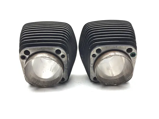 Front Rear Cylinder Jugs w Pistons 2008 Harley Dyna Super Glide FXD 3204 x