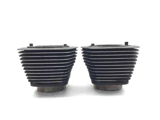 Front Rear Cylinder Jugs w Pistons 2008 Harley Dyna Super Glide FXD 3204 x