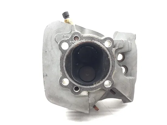 Engine Cylinder Head Complete Front 2004 Harley Electra Glide EFI FLHTI 3199 x