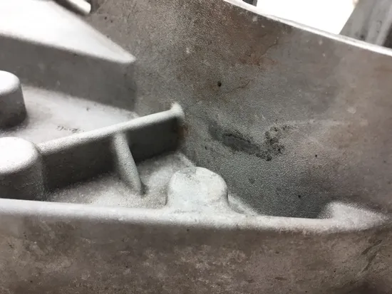 Inner Primary Clutch Cover 2004 Harley-Davidson Electra Glide EFI FLHTI 3199 x