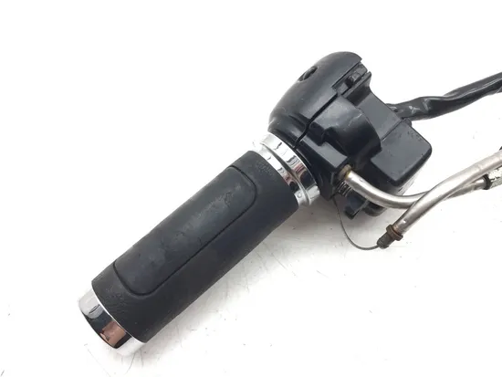 Right Control Switch 2004 Harley-Davidson Electra Glide EFI FLHTI 3199 x 12