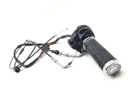 Right Control Switch 2004 Harley-Davidson Electra Glide EFI FLHTI 3199 x 10