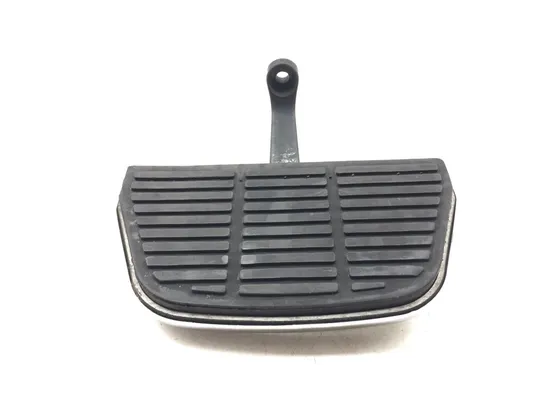 Left Right Passenger Floorboards 2004 Harley Electra Glide EFI FLHTI 3199