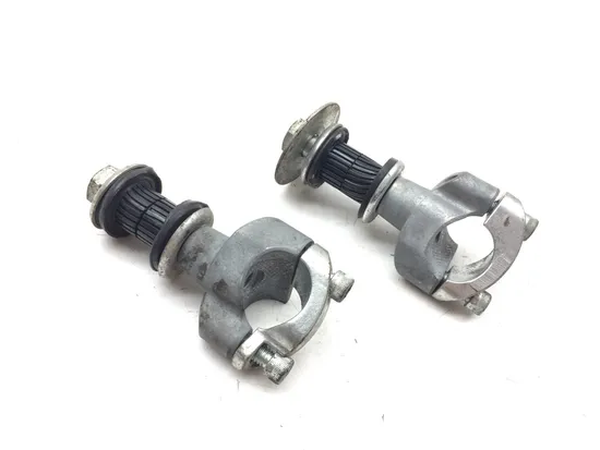 Handle Bar Mount Clamps 2004 Harley-Davidson Electra Glide EFI FLHTI 3199