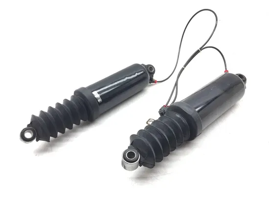 Rear Air Shocks Suspension 2004 Harley-Davidson Electra Glide EFI FLHTI 3199 x