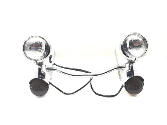 Front Spot Light Turn Signal Bar 2004 Harley Electra Glide EFI FLHTI 3199 x