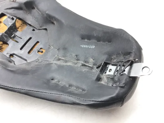 Seat 2001 Harley-Davidson Sportster 1200 Custom XLH1200C 3207 x