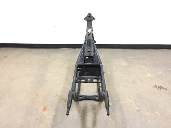 Main Frame Chassis 2004 Harley-Davidson Electra Glide EFI FLHTI 3199