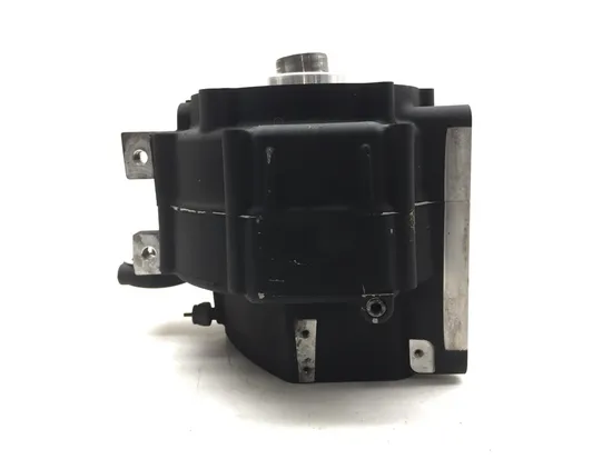 Engine Left Right Center Cases 2010 Harley-Road King Classic FLHRC 3200 x