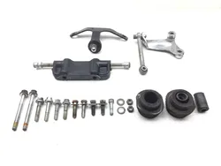 Engine Motor Mounts 2010 Harley-Davidson Road King Classic FLHRC 3200