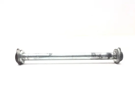 Rear Wheel Axle 2010 Harley-Davidson Road King Classic FLHRC 3200