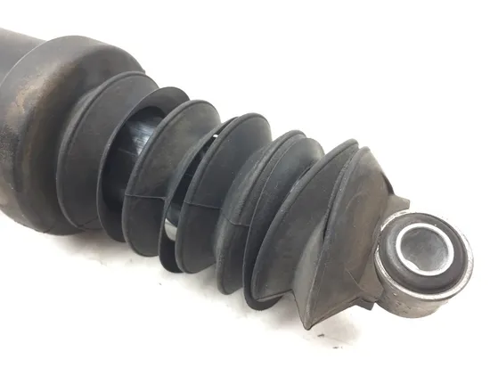 Rear Air Shocks Suspension 2010 Harley-Davidson Road King Classic FLHRC 3200 x