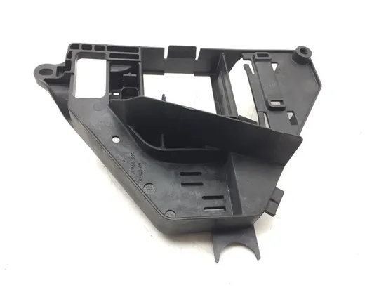 Main Engine Wiring Harness Bracket 2010 Harley Road King Classic FLHRC 3200